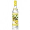 Jemná vodka Stolichnaya s vůní sladkých citronů.